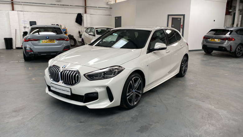 BMW 1 Series 118i [136] M Sport 5dr [Live Cockpit Professional] Petrol Hatchback